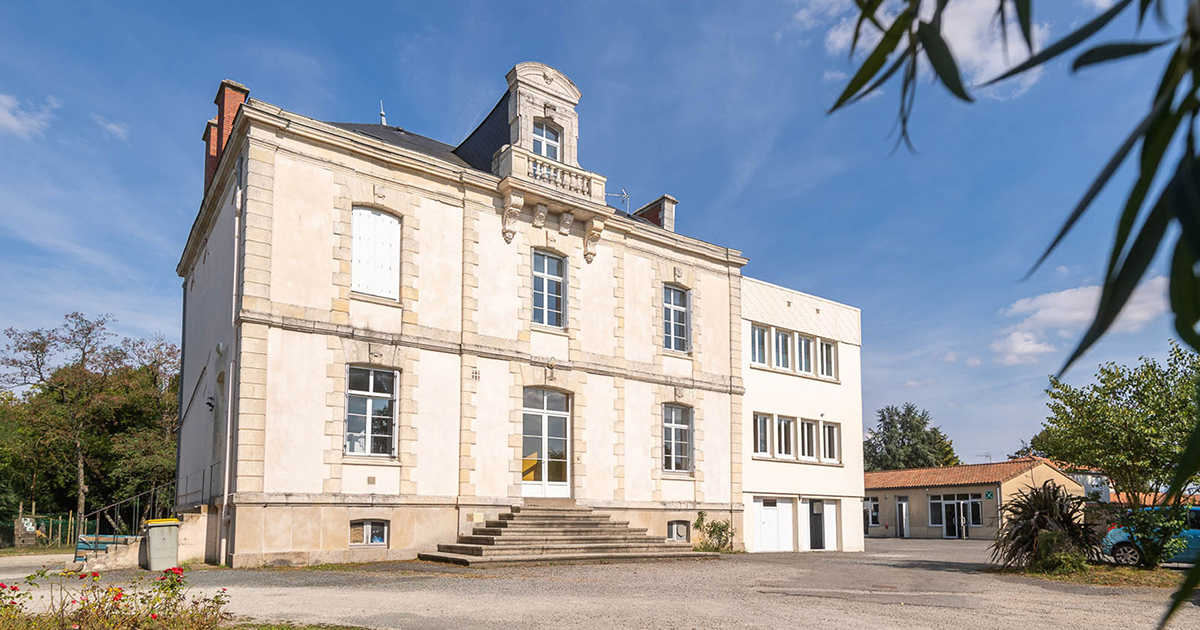 Vue extérieure de la Maison Familiale Rurale de L'Herbergement